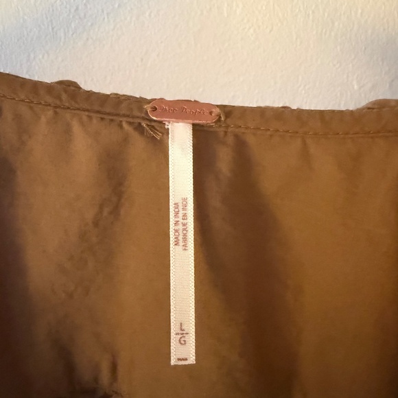 Free People "Maisie" Cutwork Blouse NWOT - Picture 4 of 7